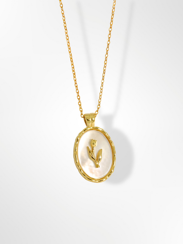 Shell Flower Dainty Necklace