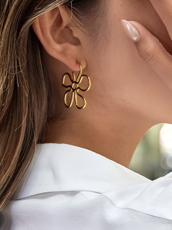 Bloom-Line Sculpted Drop Earrings