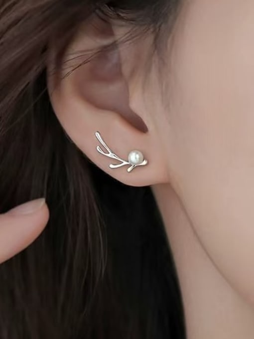 Sterling Silver Reindeer Threader Earrings